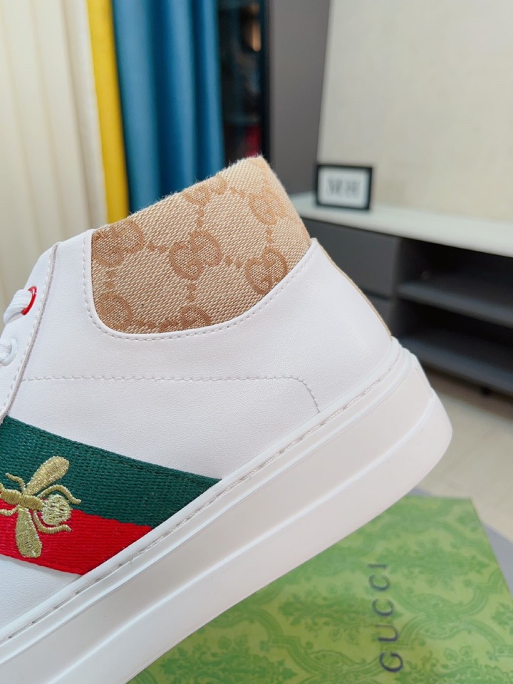 Gucci Sneakers